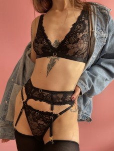 Bralet black heart