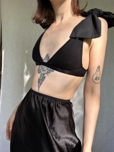 Góra bikini Summertime z odczepianymi ramiączkami.