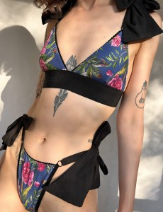 Bikini Poison Garden